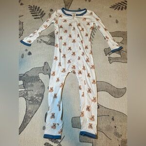Kyte BABY White and Blue Teddy Bear Print Zippered Romper